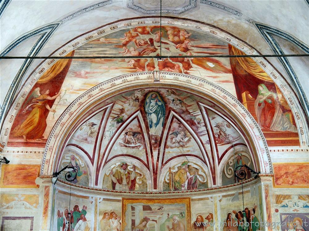 Vimodrone (Milan, Italy) - Fresco of the Annunciation in the Church of Santa Maria Nova al Pilastrello